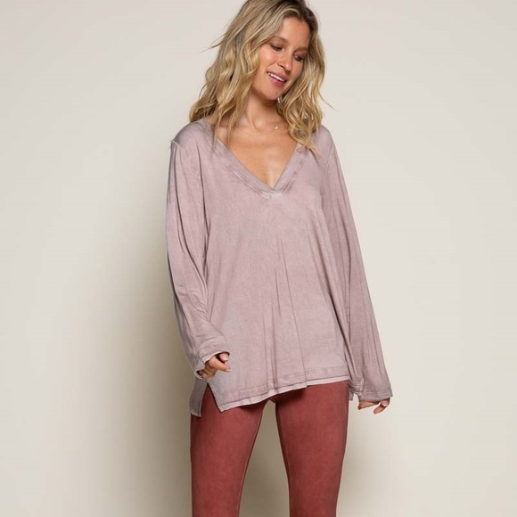 The Perfect Long Sleeve Tee For All Seasons!!! - Picture 11 of 12